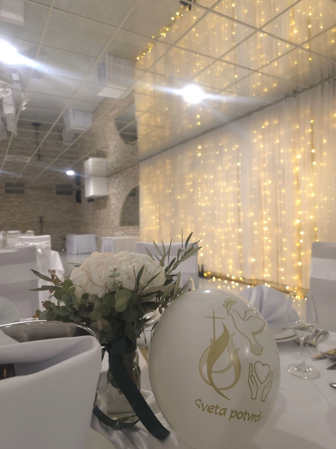 Dekorirana dvorana Restorana Laguna za evente i proslave