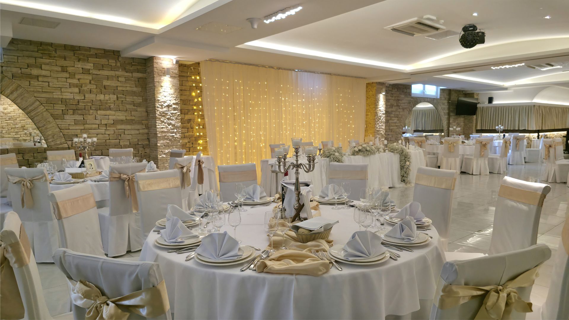 Velika dvorana Restorana Laguna za 100 do 800 osoba